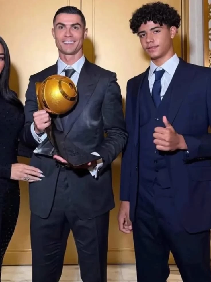 cristiano jr ​​ thumbnail