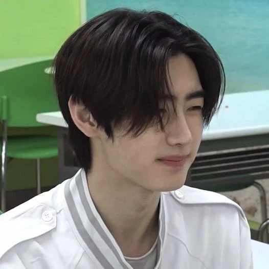 Sunghoon thumbnail