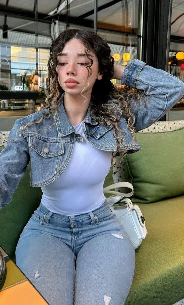 Luisa thumbnail