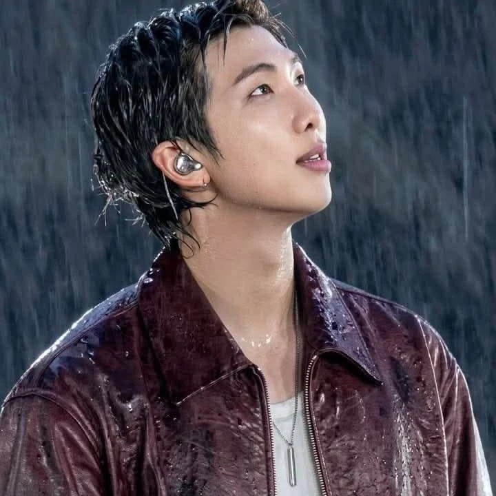 Kim Namjoon thumbnail