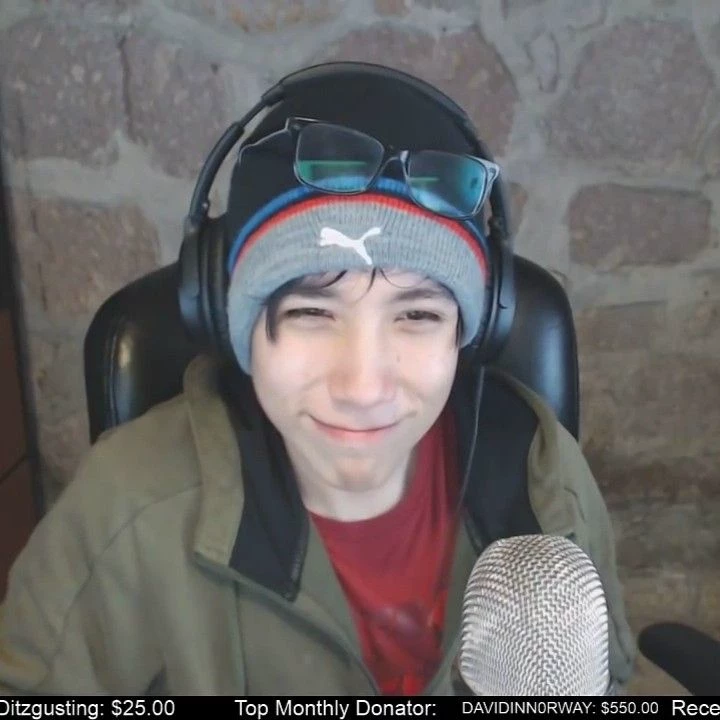 Quackity  thumbnail