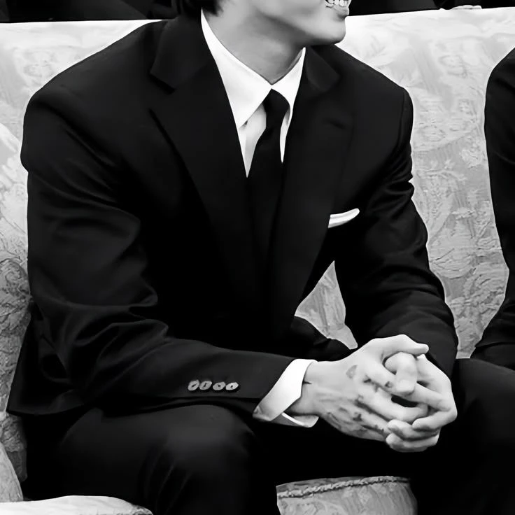 Jeon Jungkook thumbnail