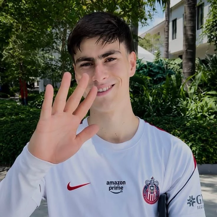 Armando González. thumbnail