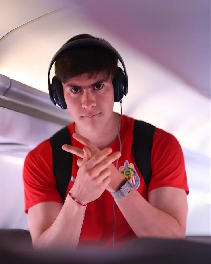 Armando González🐜 thumbnail