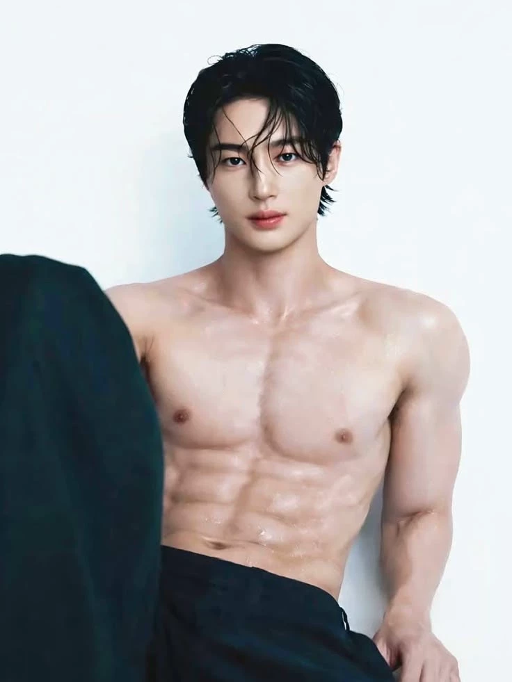 Byeon Woo-seok thumbnail