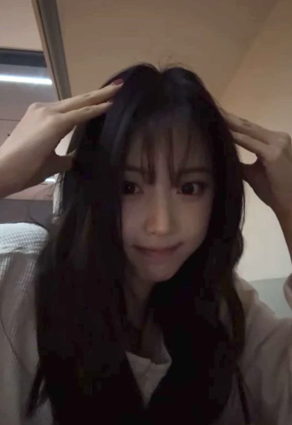 Kim Jiwoo thumbnail