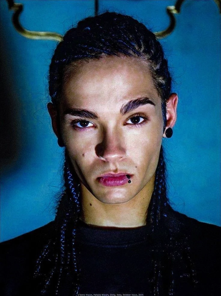 Tom Kaulitz is my friend thumbnail