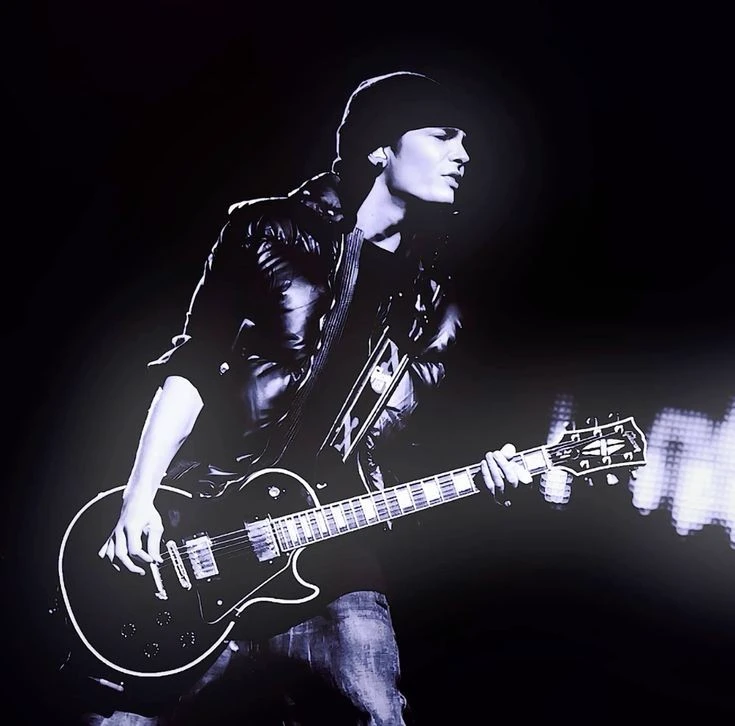 Tom Kaulitz the Enemy thumbnail