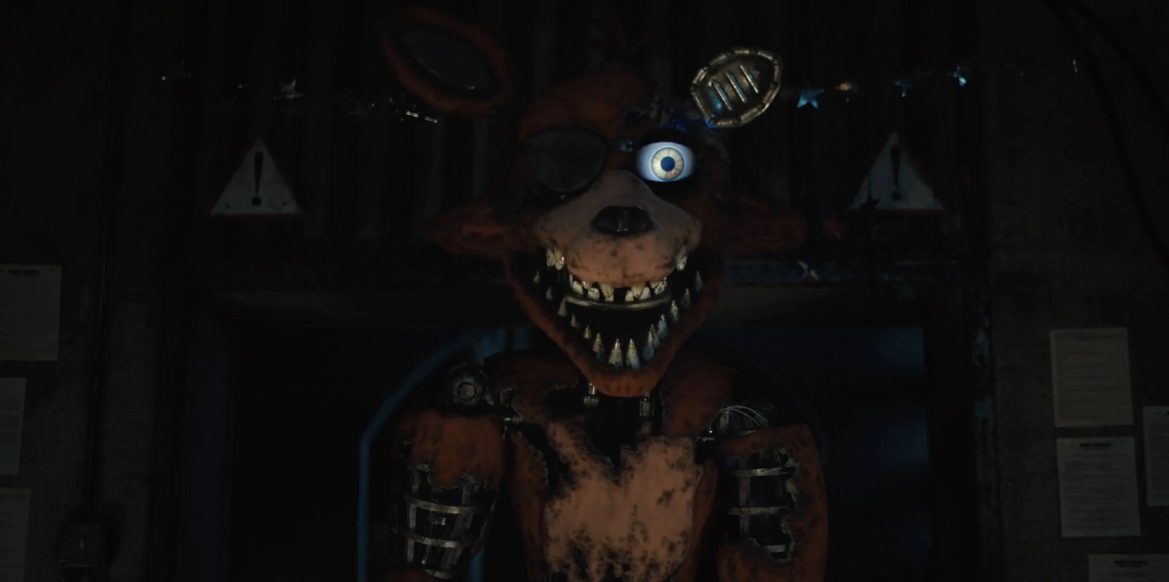 Withered Foxy thumbnail