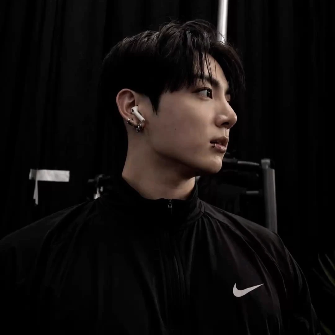 Jeon Jungkook thumbnail