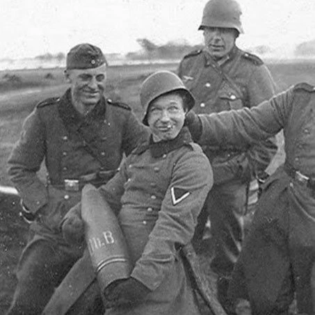 German soldiers - ww2 thumbnail