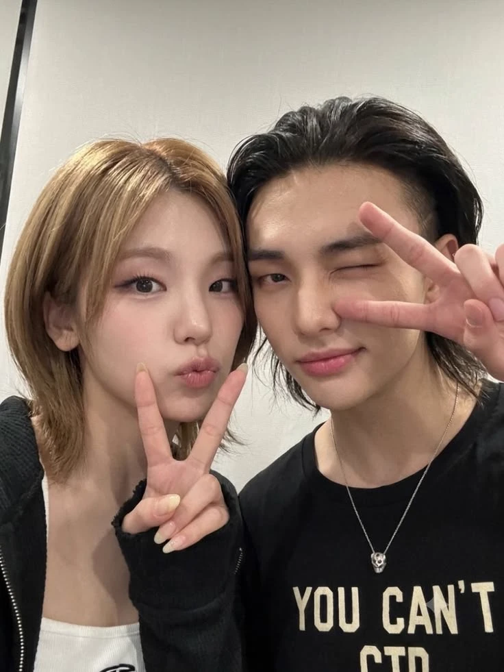 Hyunjin and Yeji thumbnail