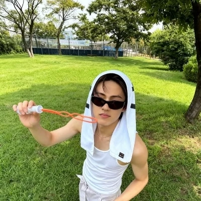 Eom seonghyeon  thumbnail