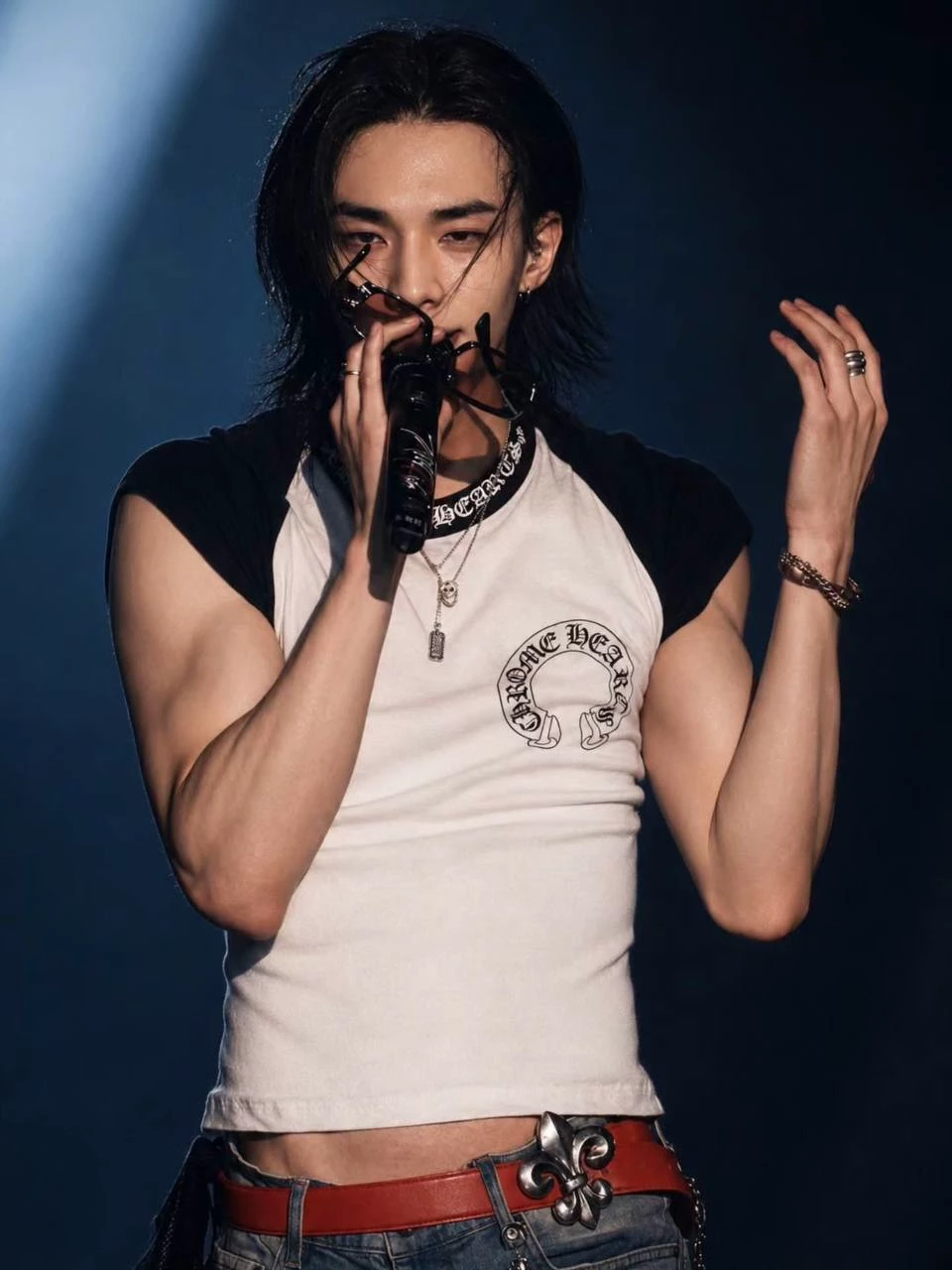 Hwang Hyunjin thumbnail