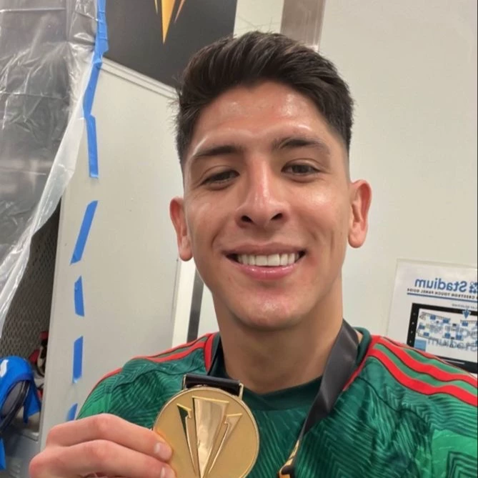 Edson Álvarez thumbnail