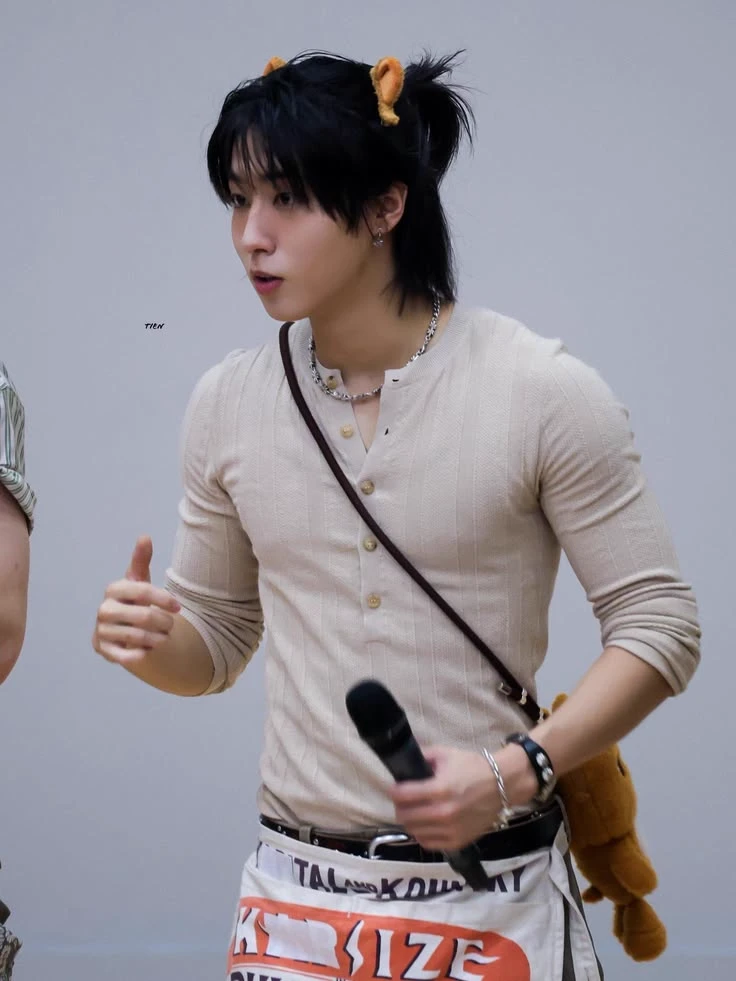 han Jisung — boyfriend thumbnail