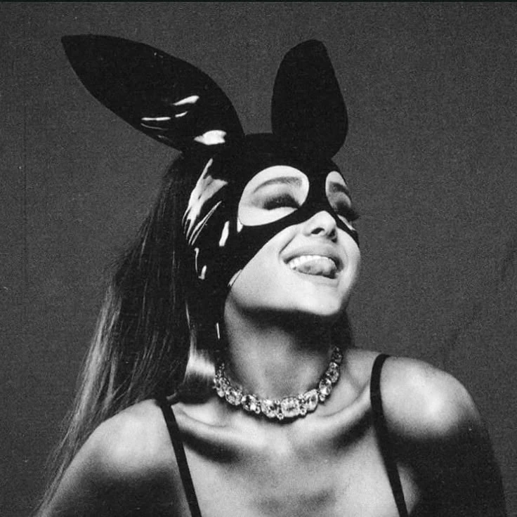 Ariana Grande thumbnail