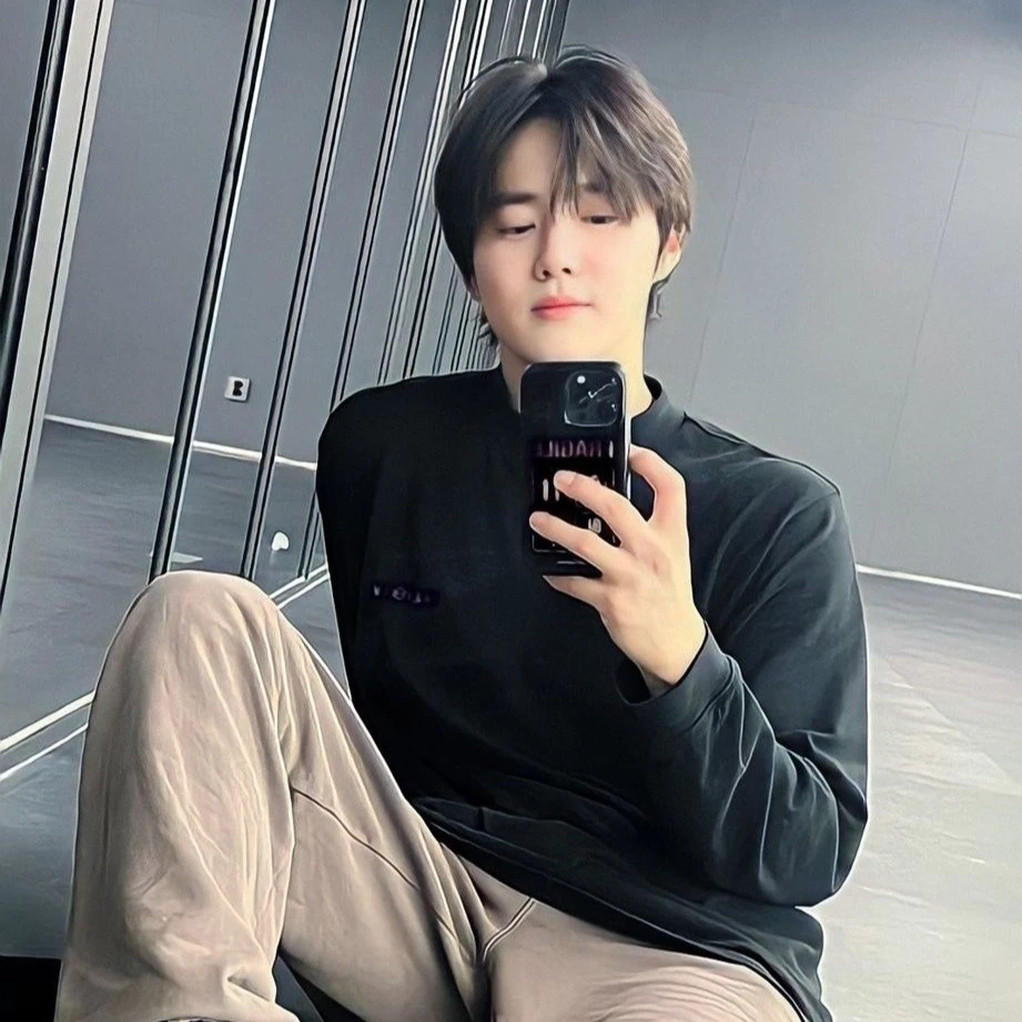 Suho thumbnail