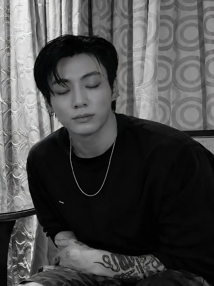 Jeon Jungkook thumbnail
