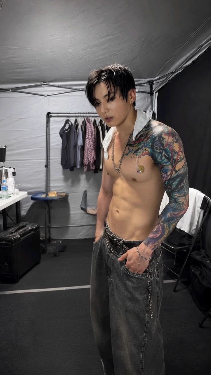 Jungkook Husband thumbnail