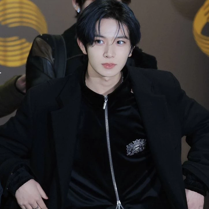Lee Heeseung thumbnail
