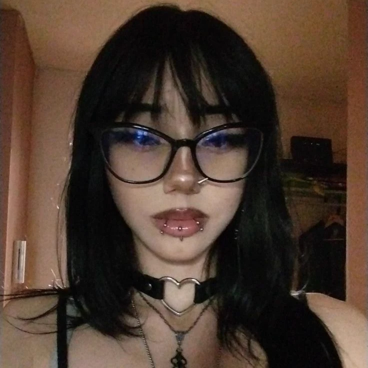 Morticia Vance thumbnail