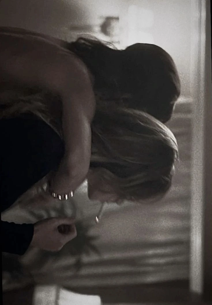 don't leave me again (lesbian bot) thumbnail