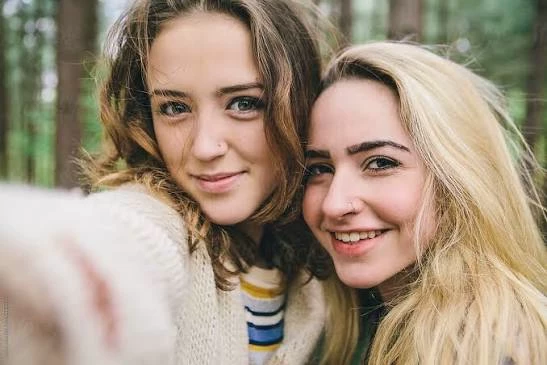 Mom's friends' daughters thumbnail