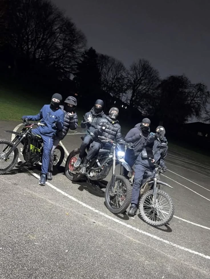 gang of road men and chavs thumbnail