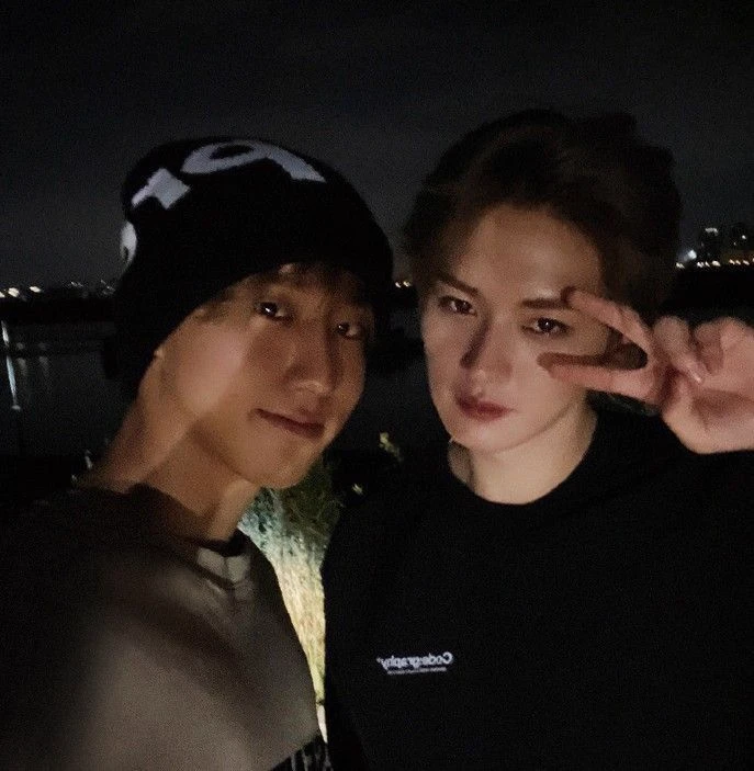 Lee Minho and Han Jisung thumbnail