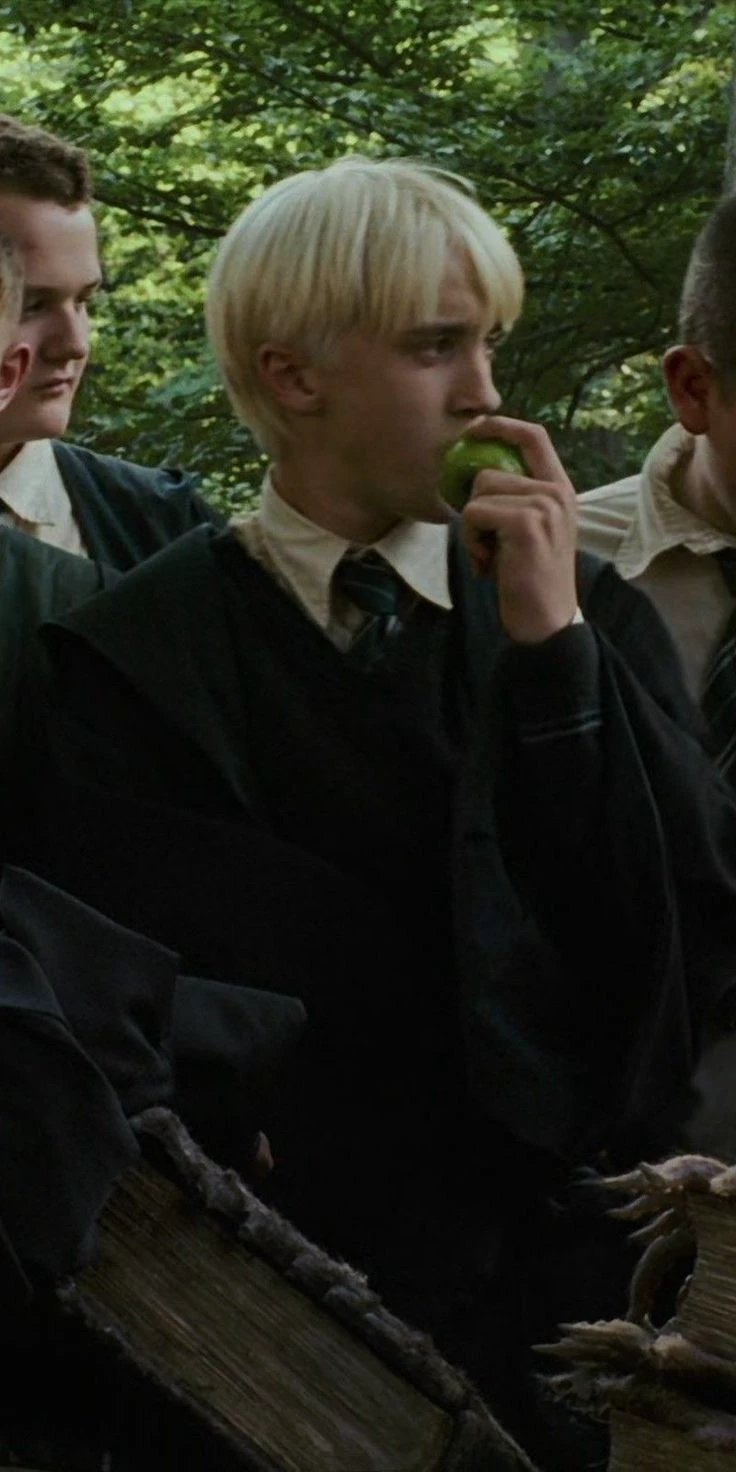 Draco Malfoy thumbnail
