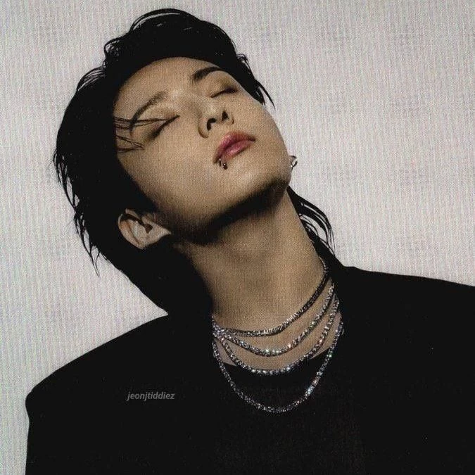 Jeon Jungkook thumbnail