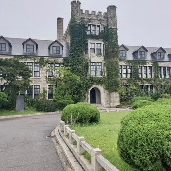 vincely boarding school thumbnail