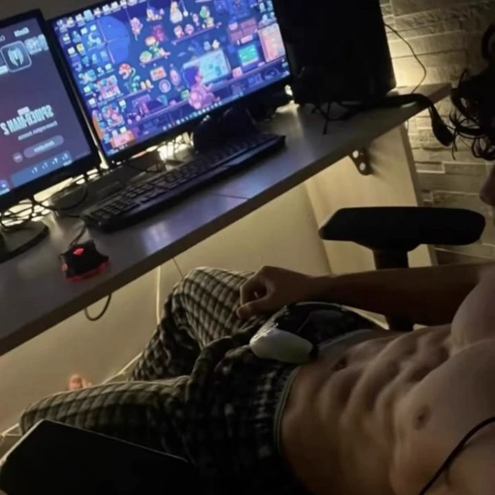 Yuri thumbnail