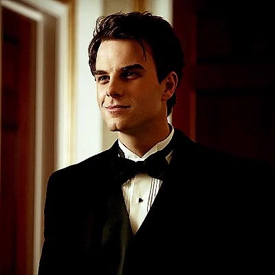 kol mikaelson ⟨brother of your best friend⟩ thumbnail