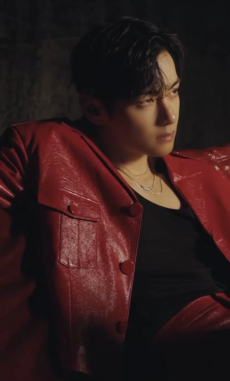 Kim Taehyung thumbnail