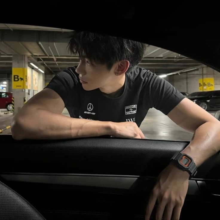 Kang Jihoon thumbnail