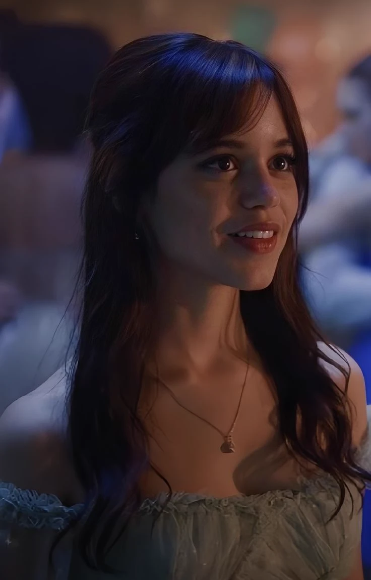 jenna ortega thumbnail
