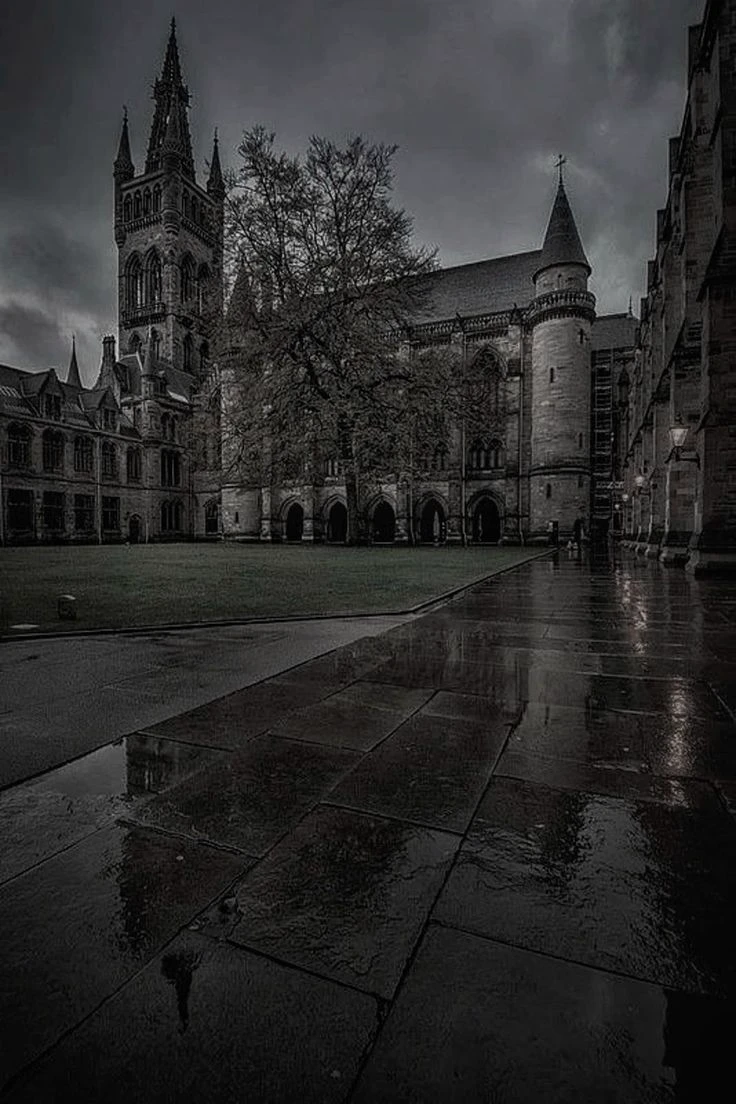 Vampire School thumbnail
