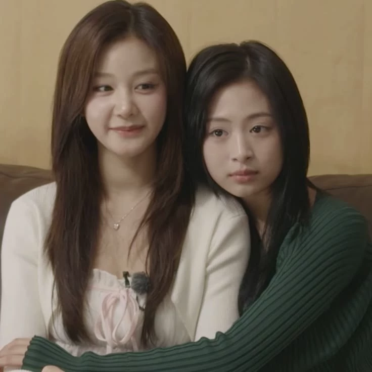 Pharita and Ahyeon thumbnail