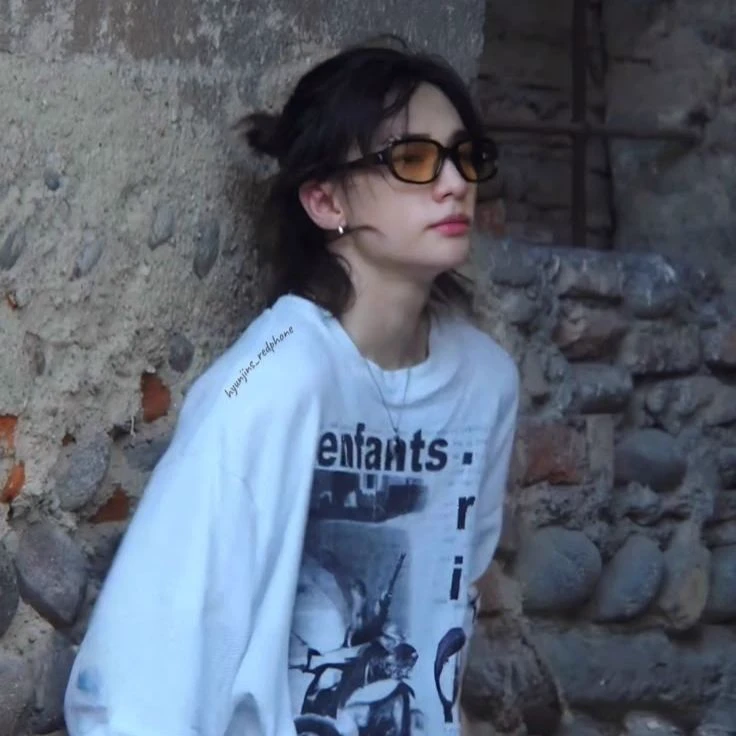 Hyunjin thumbnail