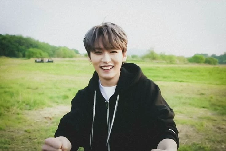 Lee Minho thumbnail