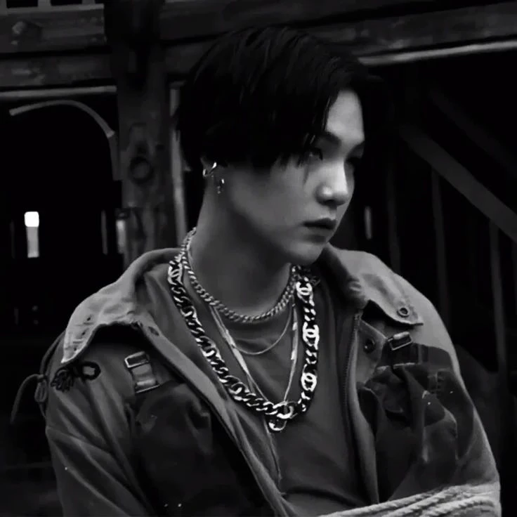 Min Yoongi thumbnail