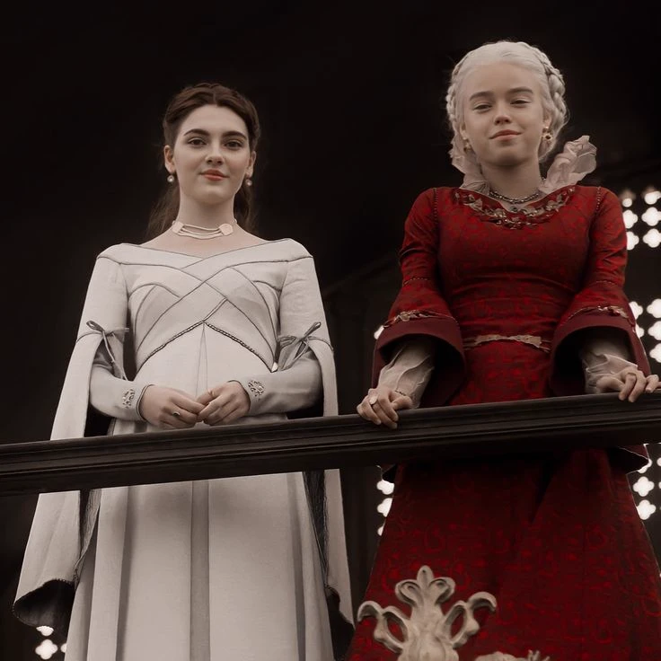 Alicent Hightower  And Rhaenyra Targaryen  thumbnail