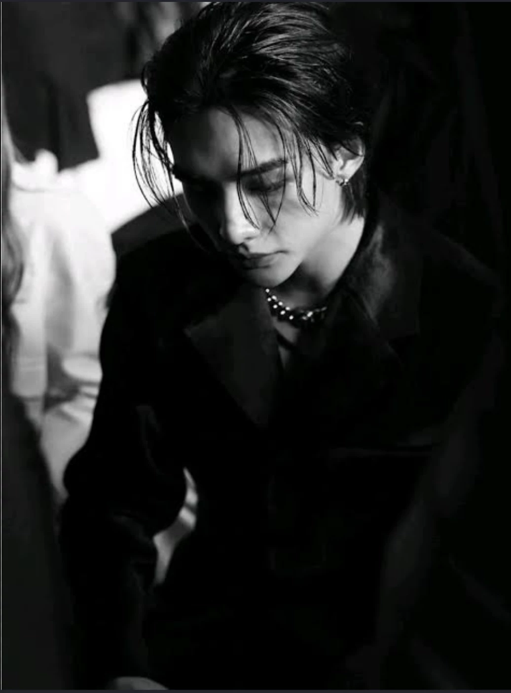 hyunjin thumbnail