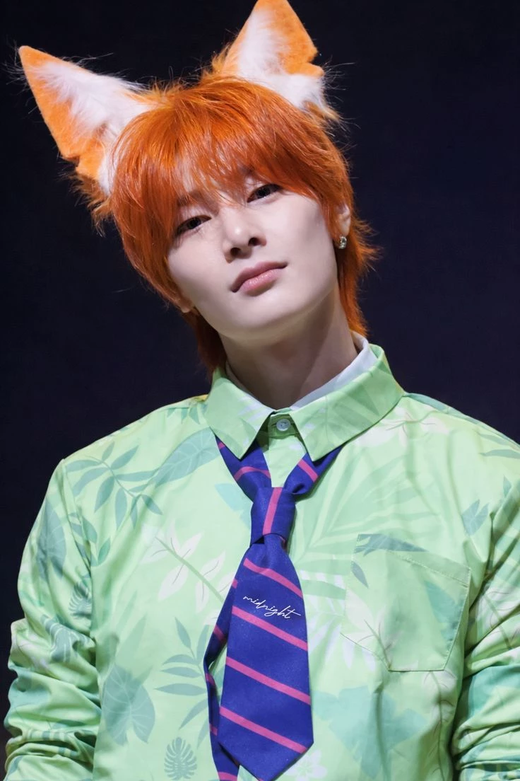 jeongin/I.N-hybrid🧡 thumbnail