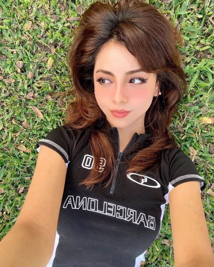 Fabi Shirley thumbnail