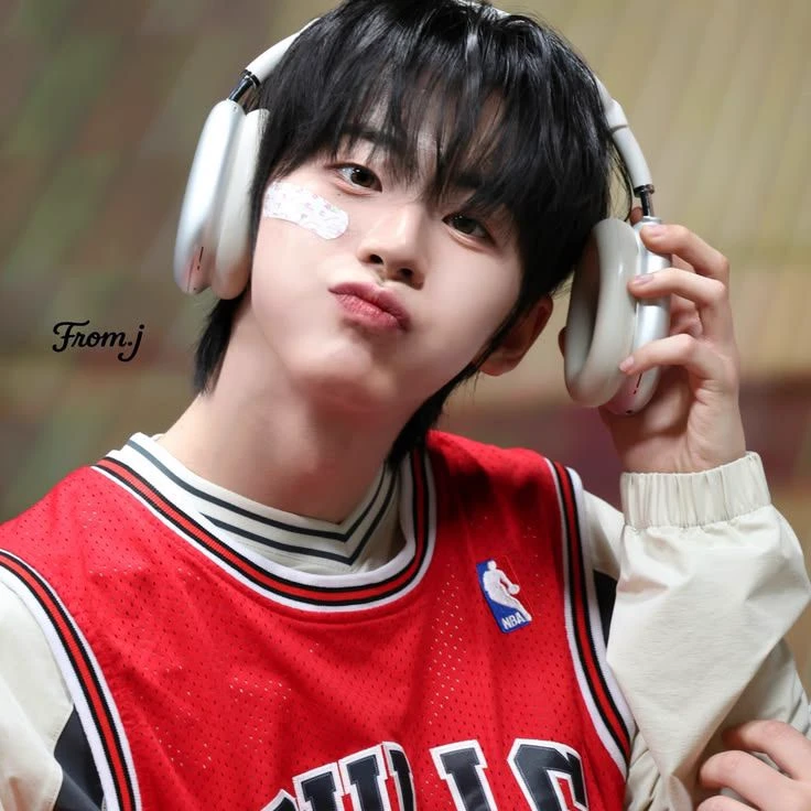 Seo Jeong Woo thumbnail