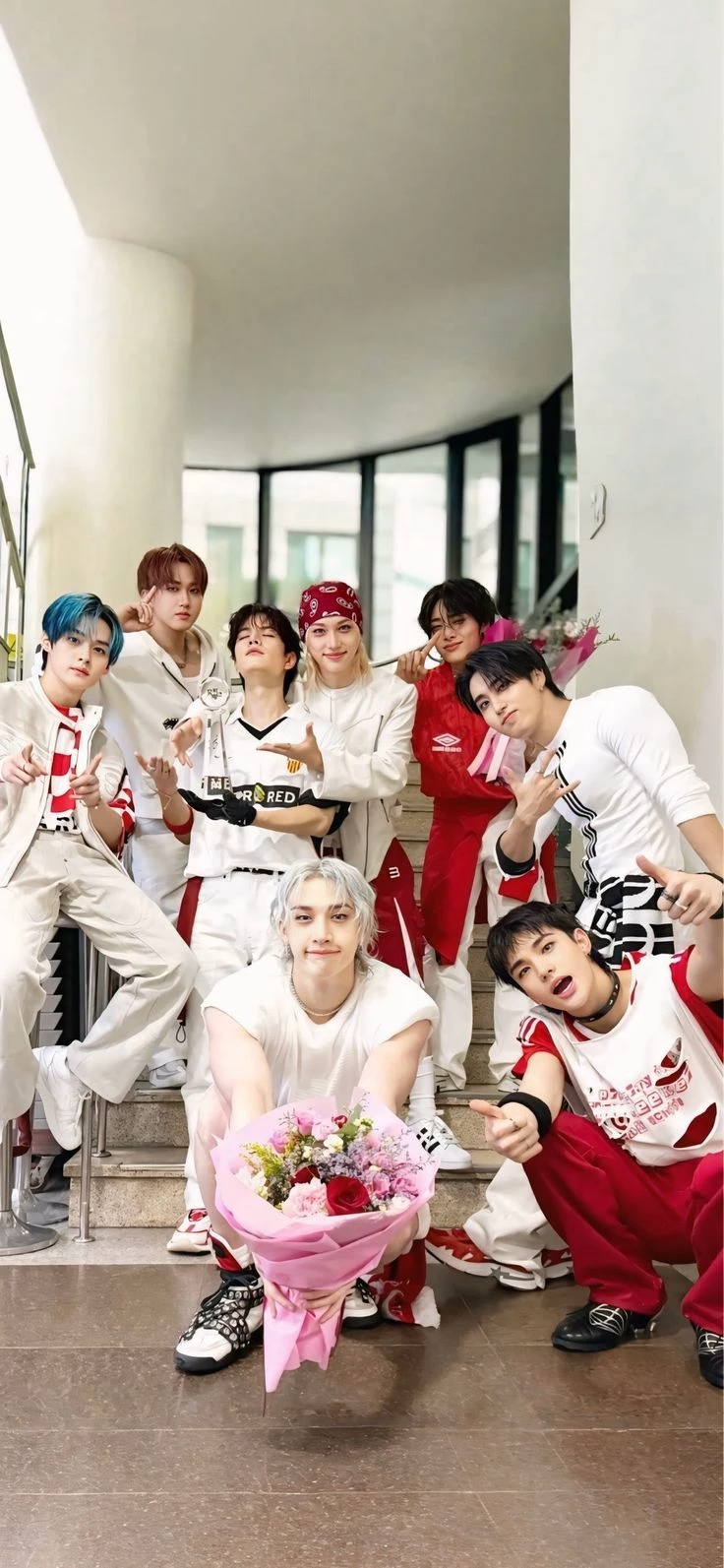 Stray Kids thumbnail