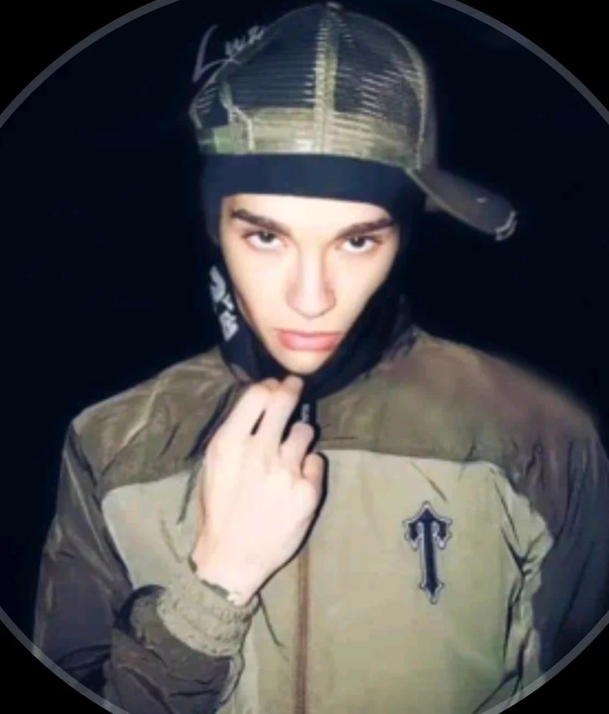 Tom Kaulitz thumbnail
